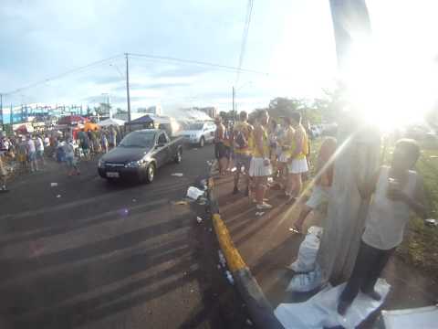 Pulando no busão! Tenda Interunesp 2013.