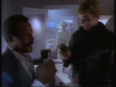 1986 King Cobra malt liquor commercial.  Featuring Fred Williamson and Martin Kove.