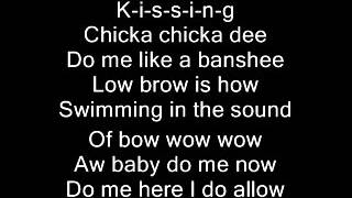 RHCP-Suck my kiss (lyrics)