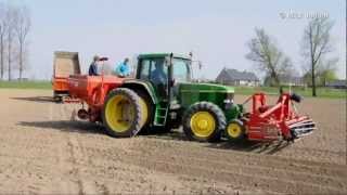 preview picture of video 'John Deere 6910S - aardappelen planten'