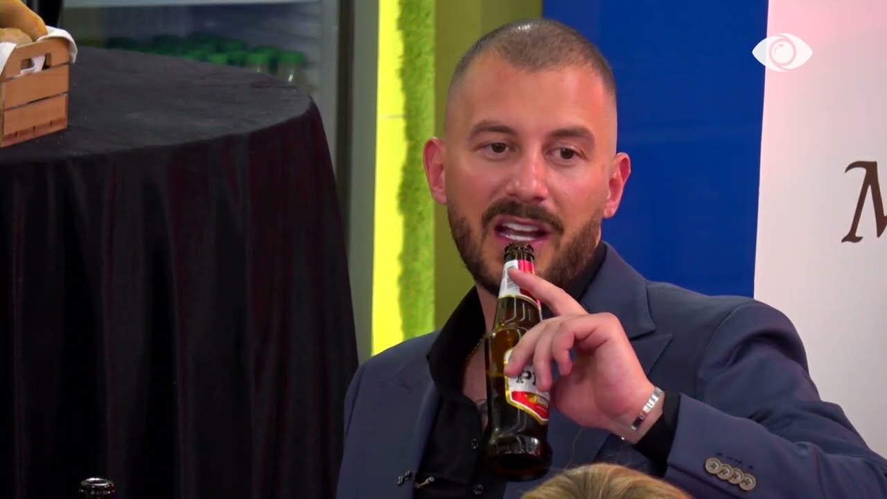 “Vazhdoni se me radhë do ju nxjerr”/Juli debat me Romeon dhe Eglën: Çfarë do nxjerrësh ti o kopjac?!