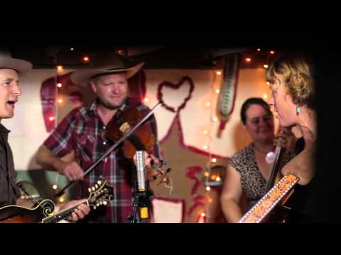 Foghorn Stringband - Been All Around This World (Live from Pickathon 2012)