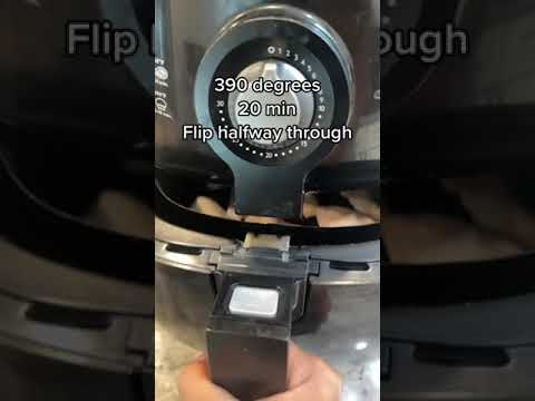 Garlic Parmesan wings in the air fryer 😋