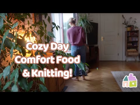 A Day at Home: Soup, Sourdough & All the Knitting 🧶🍲✨