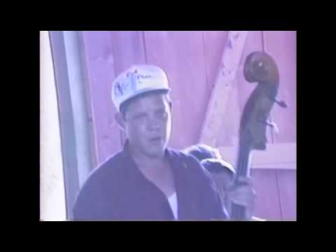 Herman Johnson plays Allentown Polka - Bethel 1990
