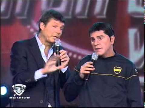 Showmatch 2009 - Juan Román Riquelme entró con la pelota atada al pie
