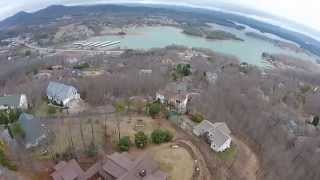 preview picture of video 'Flying the drone at The Overlook in Hiawassee'