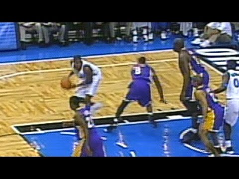 T-Mac Fakes Out Kobe, Bryant Responds With Sick Dunk! 11.27.02