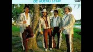 Los Invasores de Nuevo Leon - Presentacion, Mil Pedazos, Otra Vez Borracho