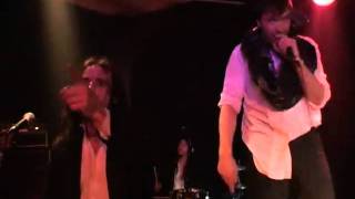 Mononc' Serge & Anonymus - L'underground @ Tipi (14/04/11)