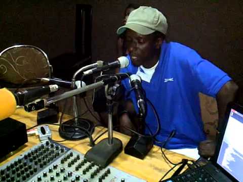 AFRICA LUV SOUND DJ PARO WITH ROYAL PHILOSOPHER LIVE INTER