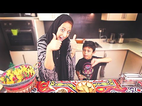 Wow ur Friends Finger Food Sambusa / Samosa | Ramadan Dish | السمبوسة طبخات السعود | وصفاة رمضانيه
