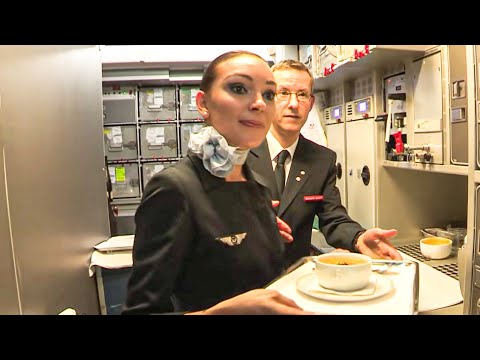 , title : 'Air France : les coulisses de la compagnie'