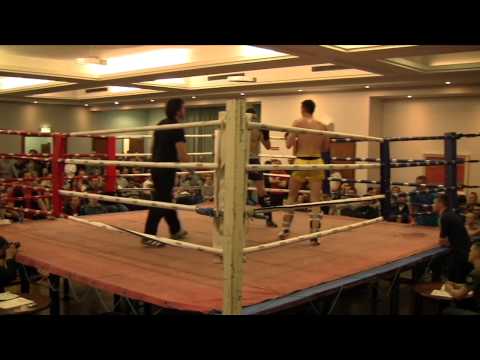 Steve Hayes(Spartan) V Colm(Siam) - 13th Feb 2011 Oriel House Hotel,Ballincollig