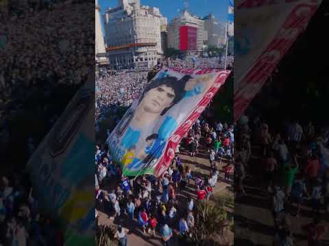 Cada día te quiero más.  / GRACIAS ARGENTINA/ TE AMO HASTA EL FINAL DE MIS DIAS MESSI .