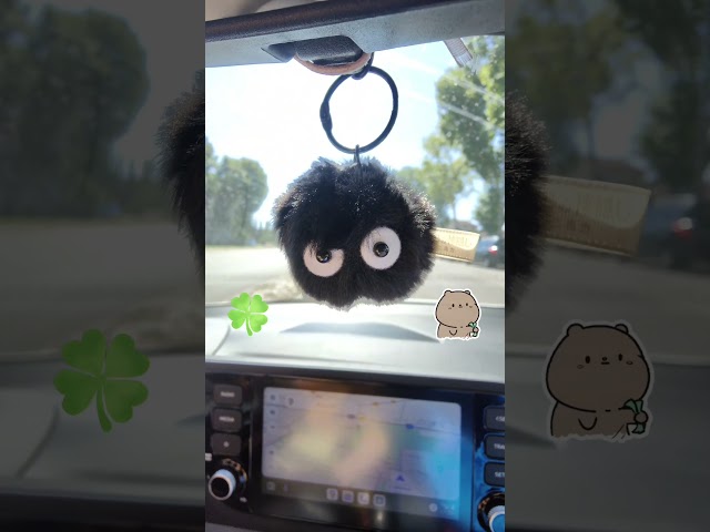Vídeo relacionado con Gjinxi 40 Accesorios de Coche de Hollín Sprite Lindo Interior Automotriz de Anime para Salpicadero de Coche Espejo Retrovisor y Salpicadero Decoración de Estudio Ghibli Divertido Adorno