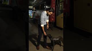Bhuvan Bam plays with a dog on the sets of The Kapil Sharma Show 😍