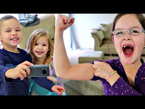 ?THEY'RE VLOGGING!!!!