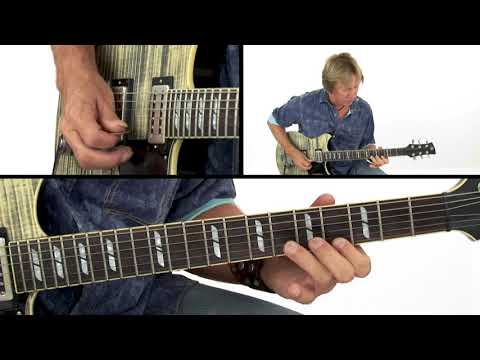 Lick Logic - Triads - Robbie Calvo