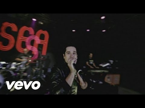 Videoclip de Tudo Me Faz Lembrar Você (Ao Vivo) — Jota Quest