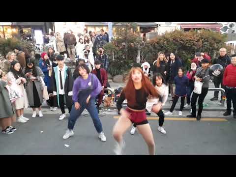 Temptation 181027 Busking 1