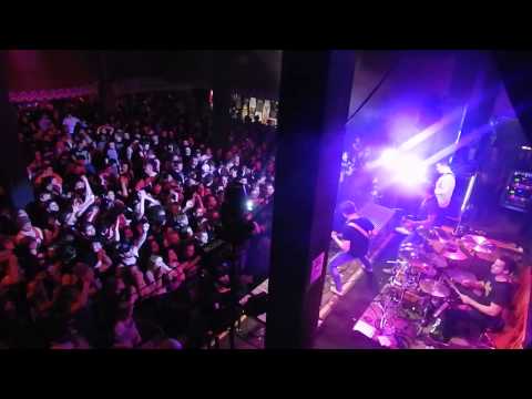 Mariana's Trench - August Burns Red live 2014 Mojoes
