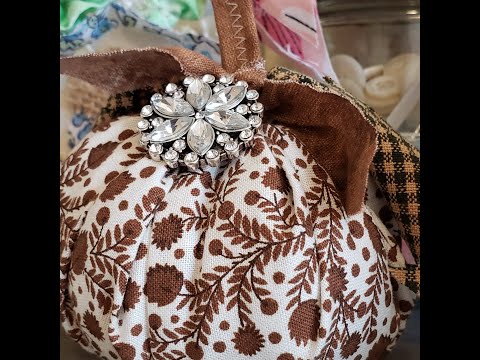 ☕Tea, a 💟redwork quilt and some pumpkin 🎃"rusteeglaym" fun!