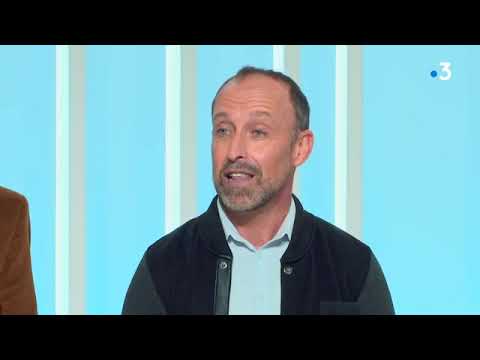 download lagu mp3 mp4 Luc Leblanc, download lagu Luc Leblanc gratis, unduh video klip Luc Leblanc