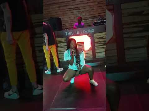 Nikhomi DJ Coach ft Ray T ... propaganda live perfomance...