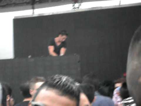 MANDRAKS-ESA CHICA @EAZY 20/01/2012