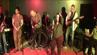 AS RECORD - SOLDIER IN THE CITY (Aloe Blacc)