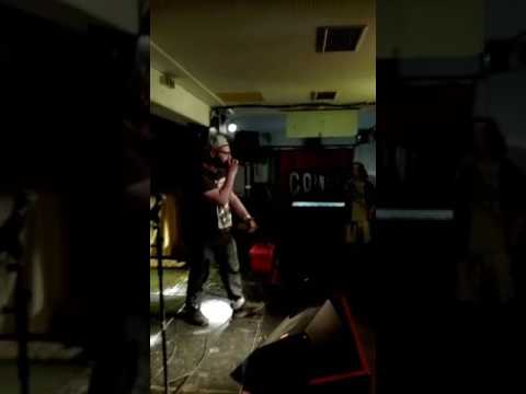 Snug - Blueroom (live) at Corner Salzburg