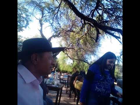 Luis maldonado la falda .no vale nada .