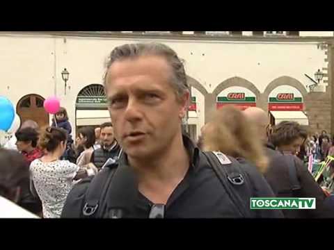 2017-05-06 FIRENZE - IN PIAZZA SAL LORENZO PER LIBERTÀ DI SCELTA VACCINALE
