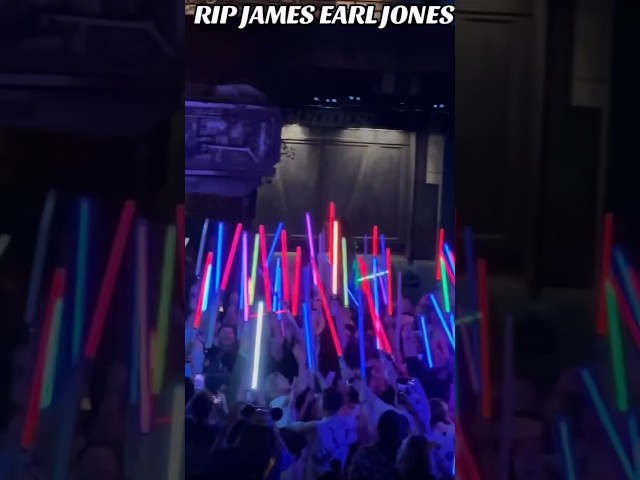 Vídeo relacionado con HWC Trading Star Wars Darth Vader A4 Enmarcado Regalo De Visualización De Fotos De Impresión De Imagen Impresa Autógrafo Firmado Por Dave Prowse & James Earl Jones Los Aficionados Al Cine