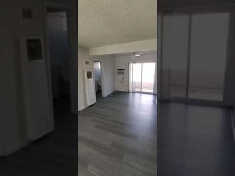 19401 Haynes st.unit #6, Reseda ca 91335