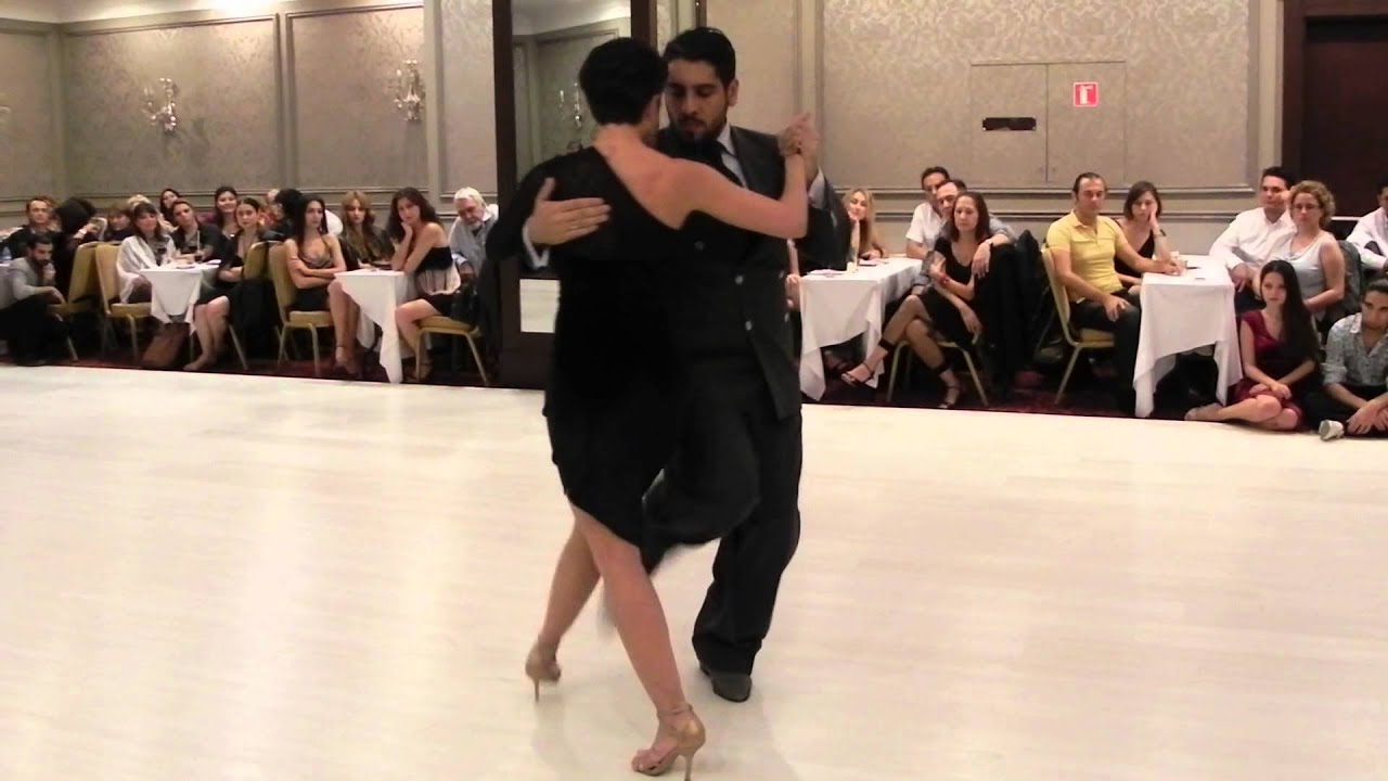 Andres Laza Moreno y Luciana Arregui - El Jaguel by Carlos Di Sarli - Exhibition 4