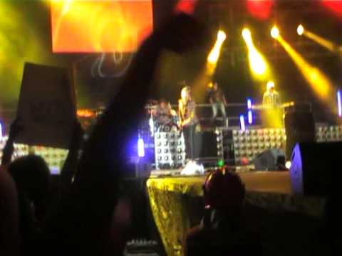 One For The Radio - 40 pop