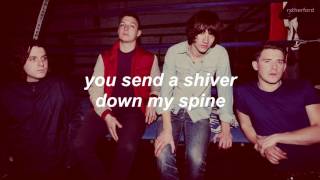 arctic monkeys // cigarette smoke [lyrics]