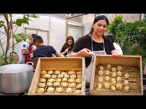 How to Cooking Uzbek Manti in a Wooden Box for a Steam!