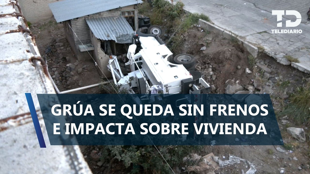 "Ya van tres veces": Grúa sin frenos se estrella contra una casa en Ecatepec
