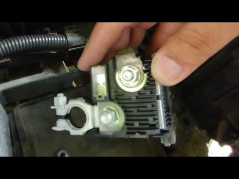 Nissan Fusible Link Box Replacement