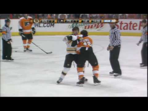 Steve Montador vs Dan Carcillo