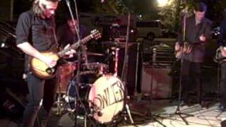 Howlies &quot;Ventures-like&quot;