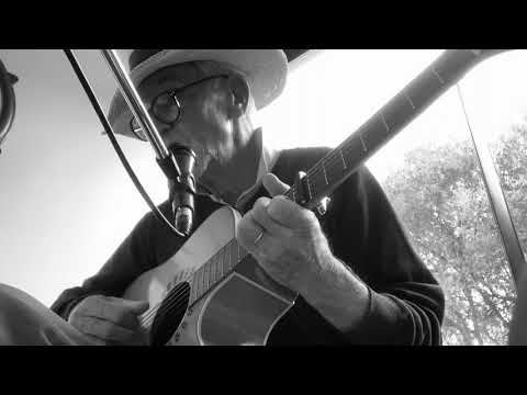 ELLE EST PFIZER - Bachelet Goguettes