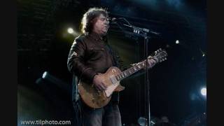 Gary Moore - Thunder Rising LIVE 2010