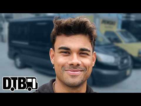 Unprocessed - BUS INVADERS Ep. 1684