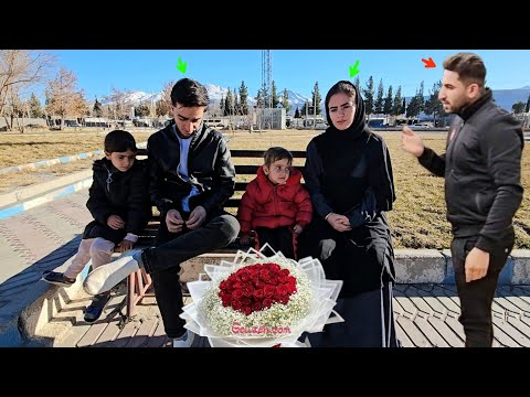 Ali and Parisa's romantic meeting in the park: Buying a wedding ring👩‍❤️‍👨💍