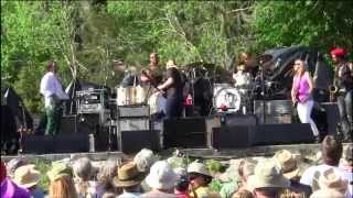 Tedeschi Trucks Band - Love Has Something Else To Say [Great 3-cam]