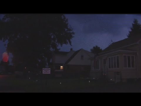 Different types of lightning strikes